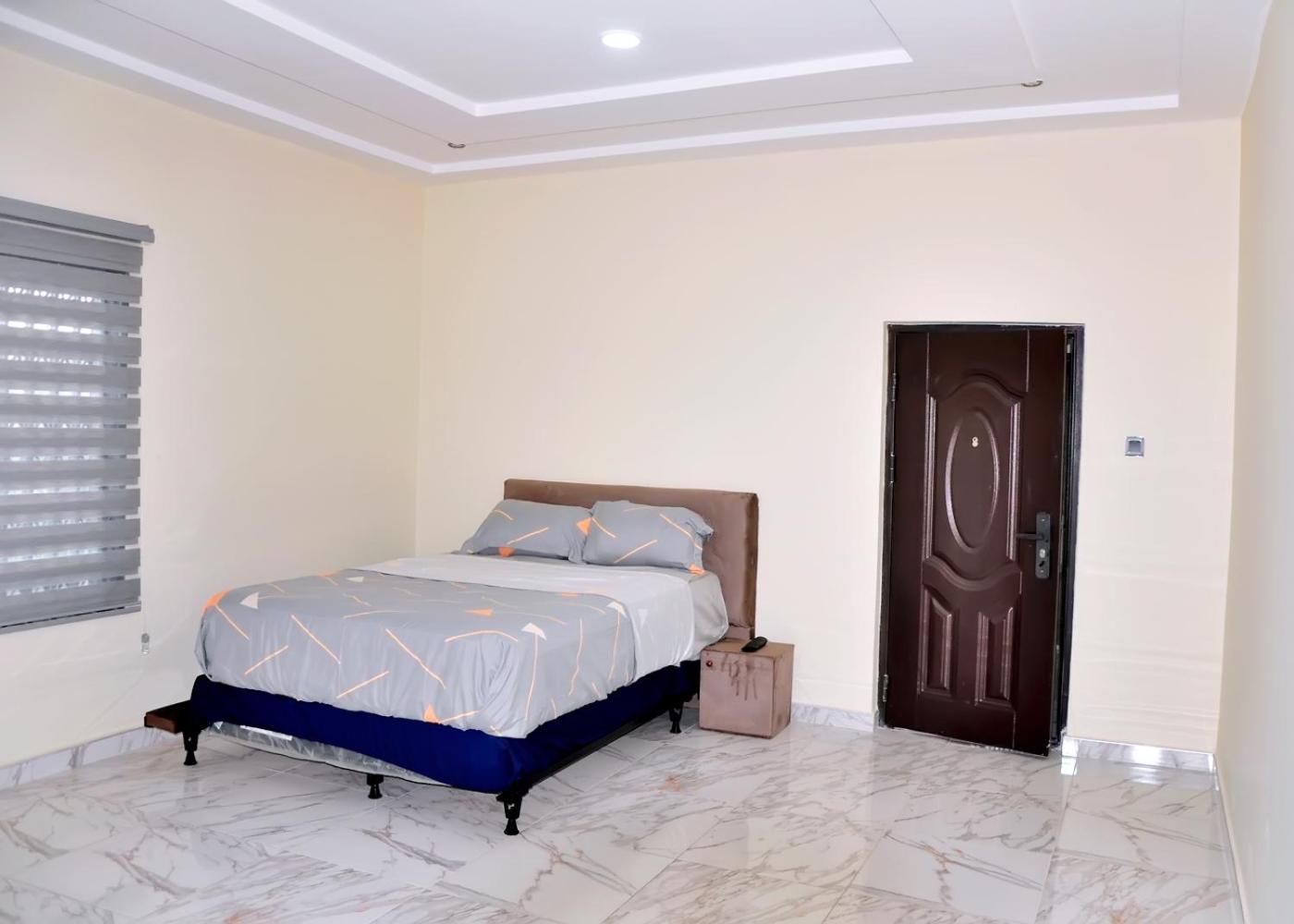 Queens Place Hotel Accra Eksteriør billede