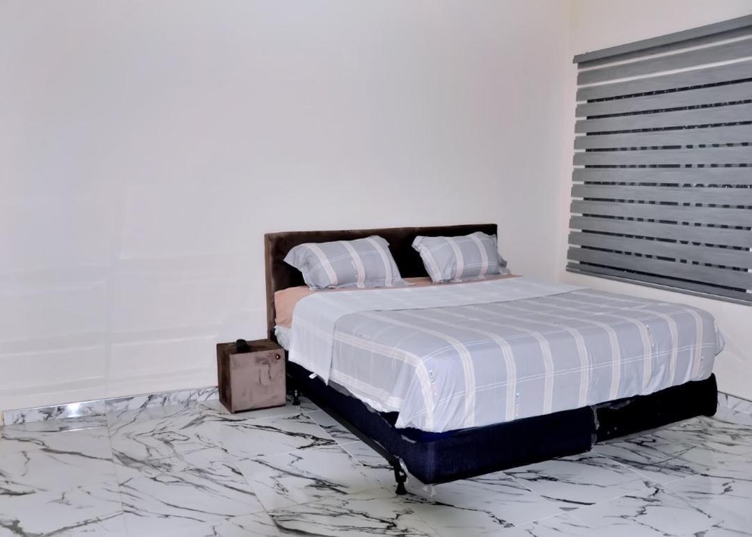 Queens Place Hotel Accra Eksteriør billede